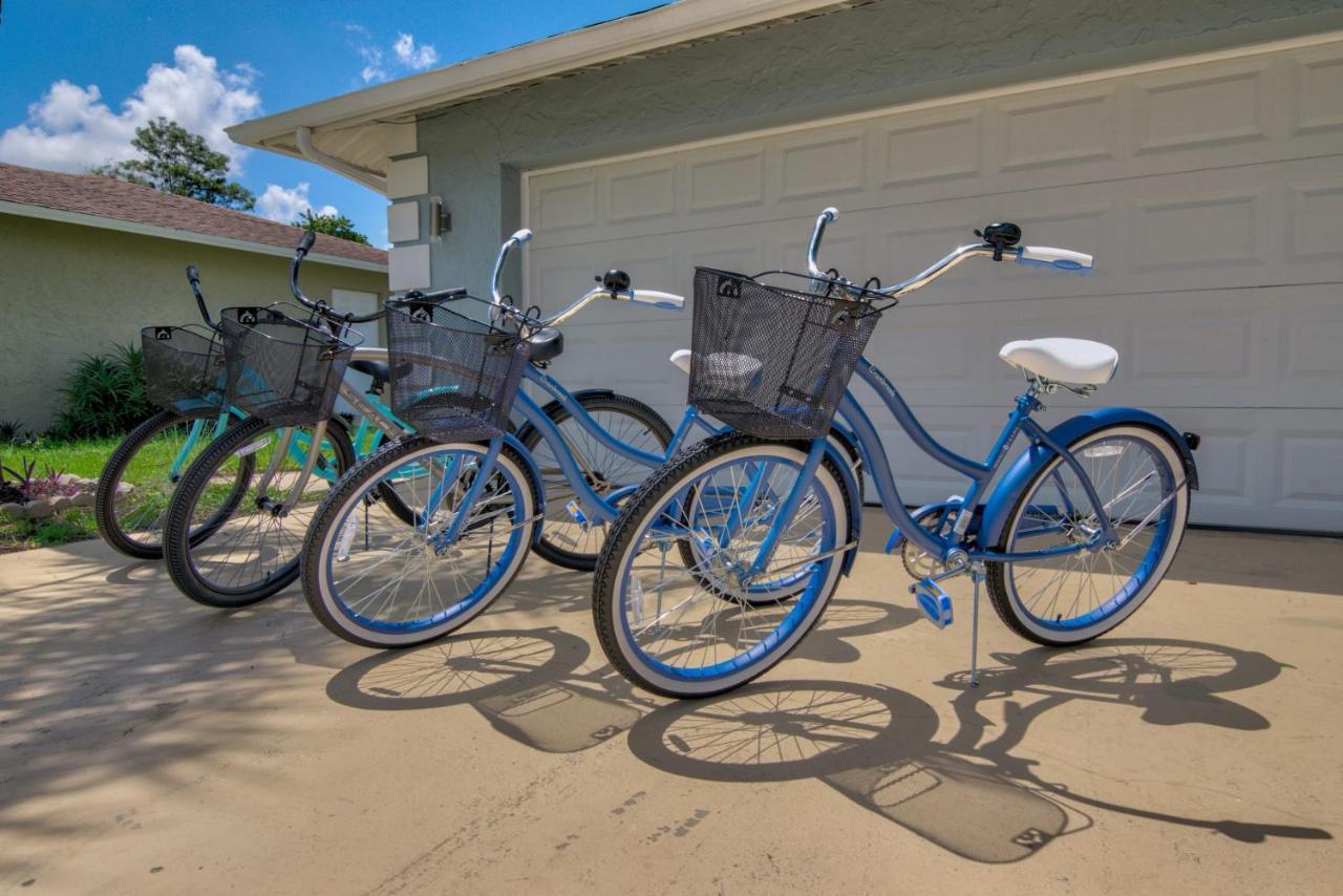Salt Water Heated Pool With A Tiki Bar, A Garage Game And 4 Bikes Hébergement de vacances